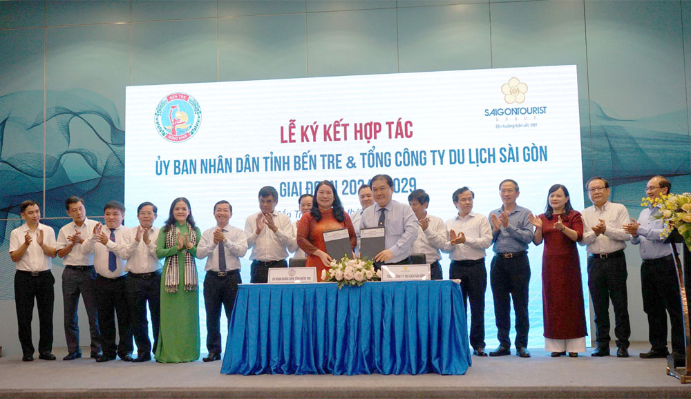 UBND tỉnh Bến Tre và Tổng Công ty Du lịch Sài Gòn ký kết hợp tác thúc đẩy phát triển du lịch